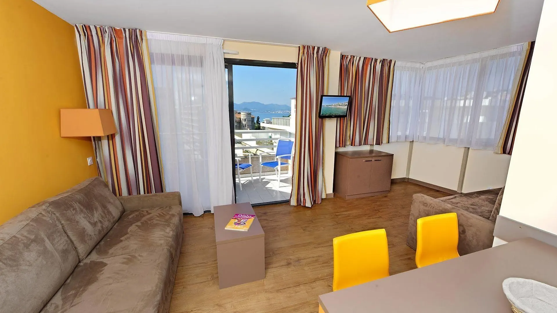 Appartement Felibriges Κάννες